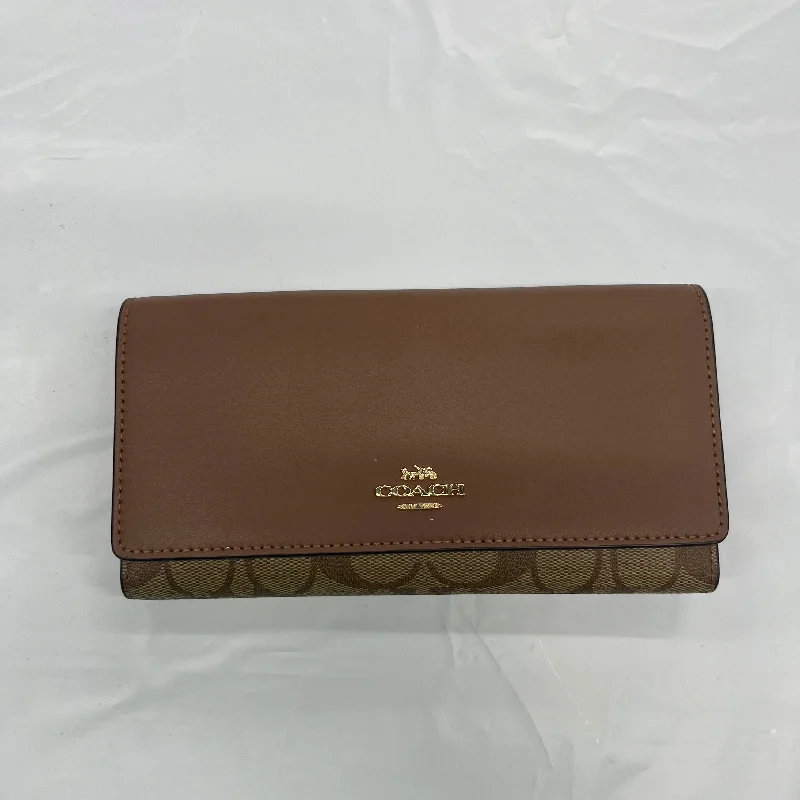 Wallet By Coach  Size: Large