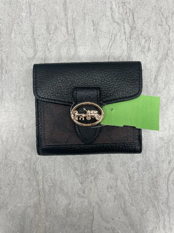 Wallet Designer By Coach  Size: Small