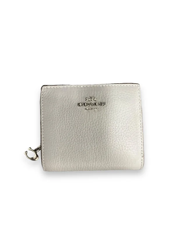 Wallet Designer Coach, Size Small