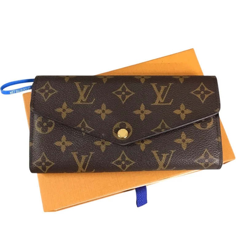 Wallet Luxury Designer By Louis Vuitton, Size: Medium