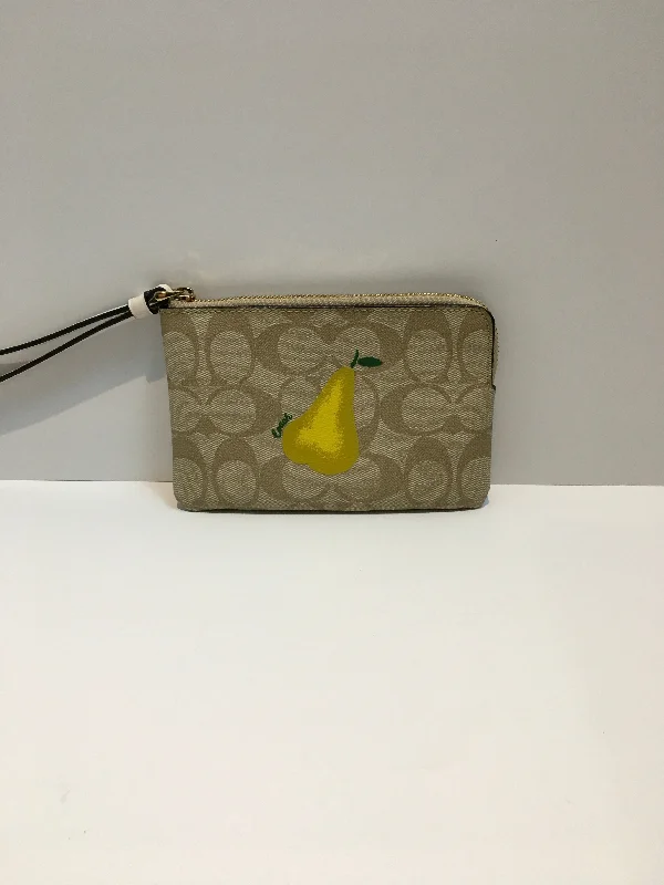 Wristlet Designer By Coach, Size: Small