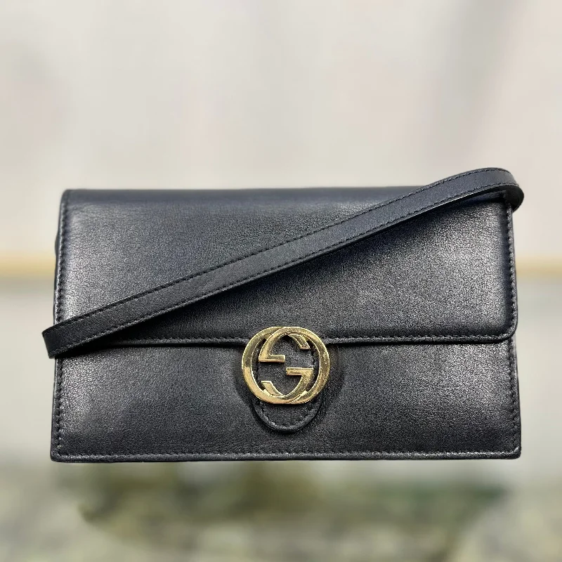 GUCCI Interlocking GG Icon Black Wallet on Chain TS3794