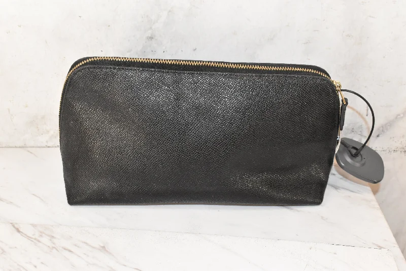 Makeup Bag Designer By Coach  Size: Medium