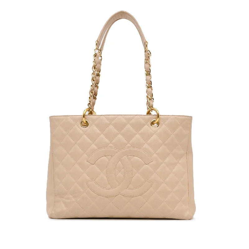 Chanel Caviar Grand Shopping Tote (SHG-V5TxH5)