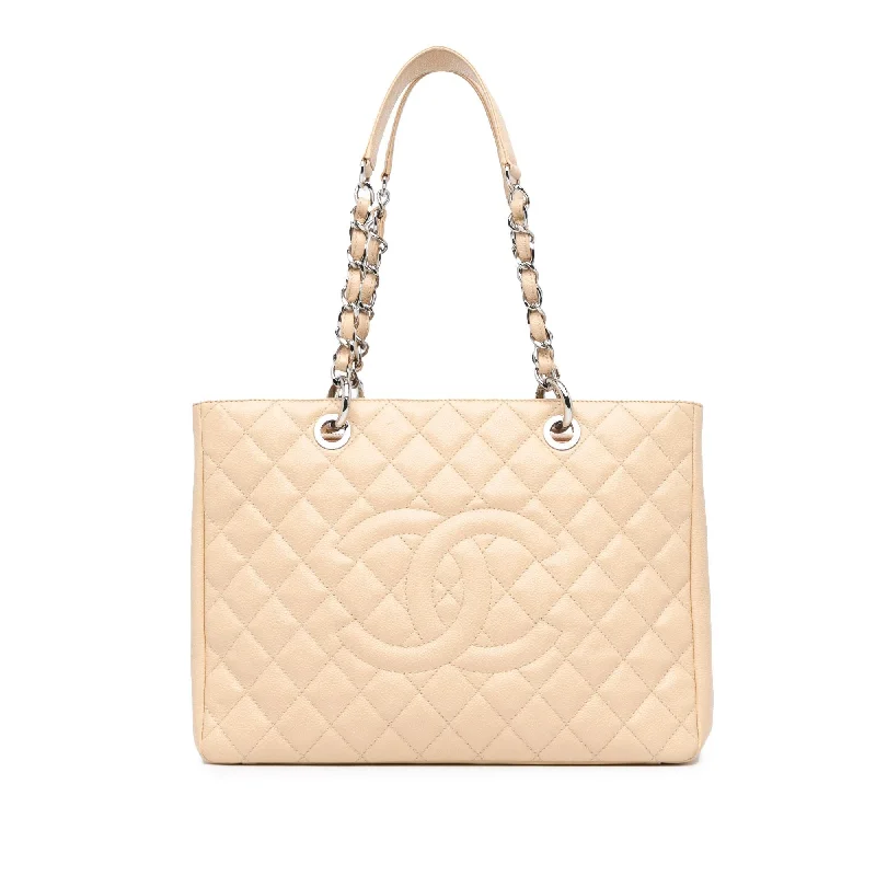 Chanel Caviar Grand Shopping Tote (SHG-wtRDYo)