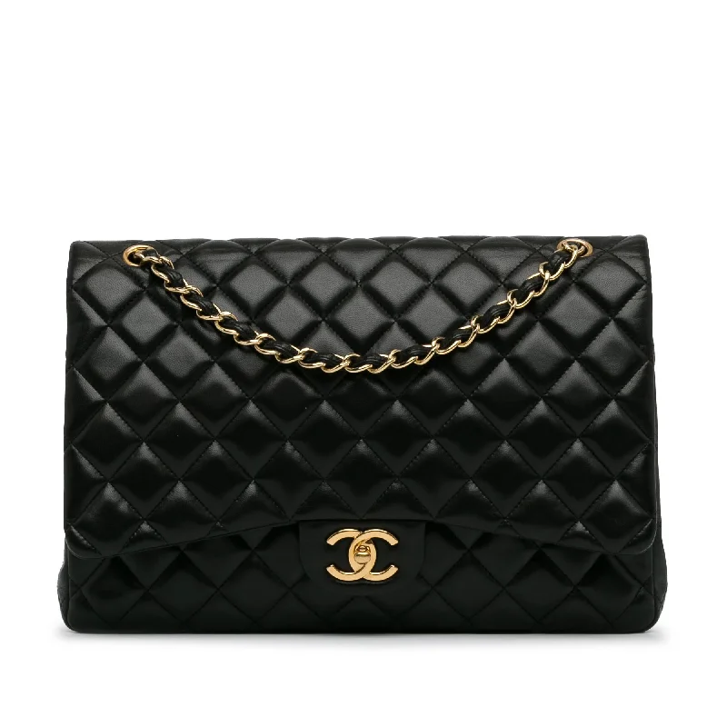 Chanel Maxi Classic Lambskin Double Flap (SHG-UilY6L)