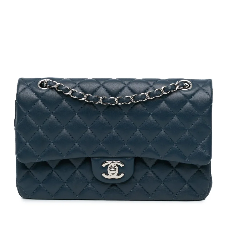 Chanel Medium Classic Lambskin Double Flap (SHG-35Xgum)