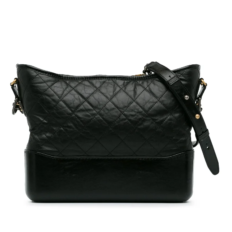 Chanel Medium Lambskin Gabrielle Crossbody (SHG-D85tG6)