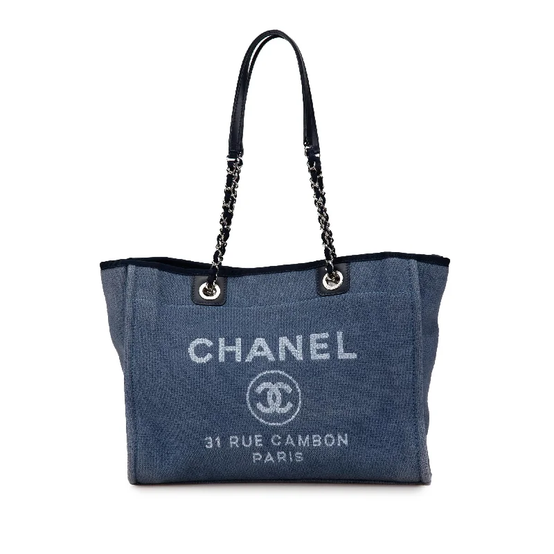 Chanel Small Canvas Deauville Tote (SHG-UJ5NFO)