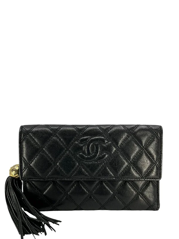 CHANEL Vintage Quilted Lambskin Tassel Trifold Wallet