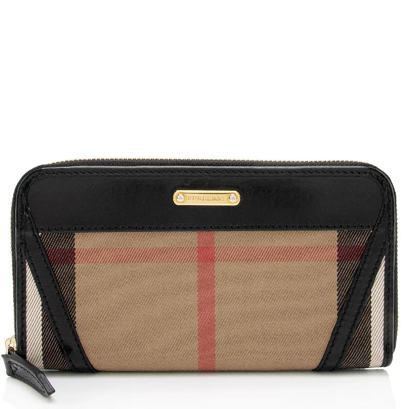 Burberry House Check Bridle Ziggy Zip Around Wallet (SHF-HNJnMY)