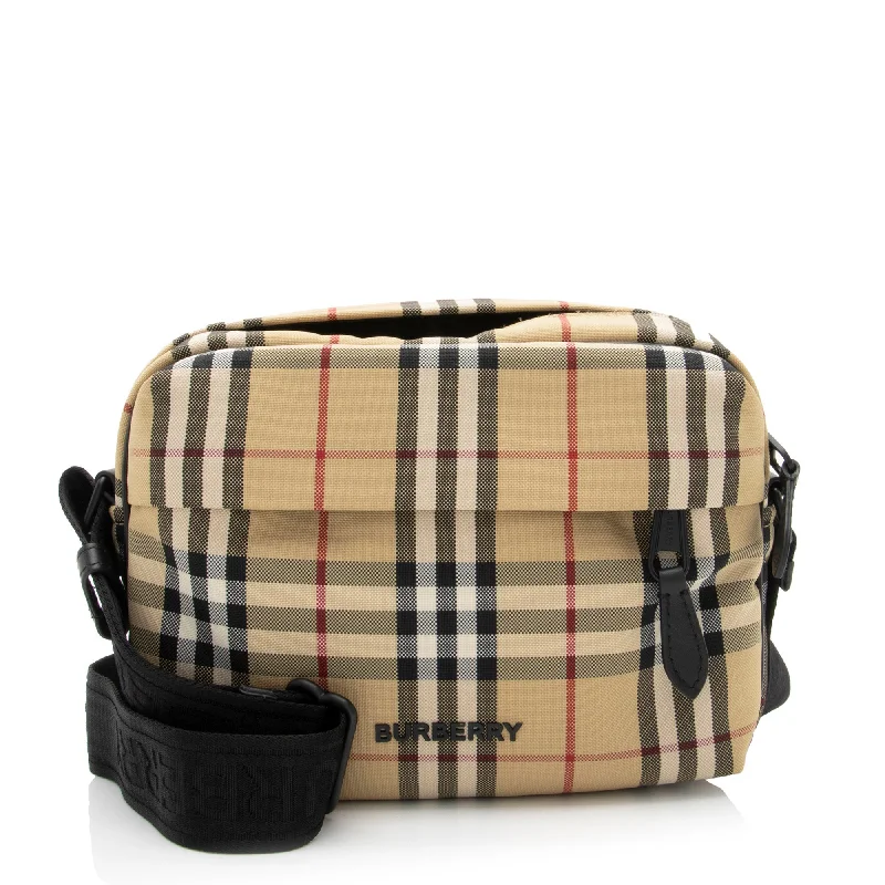 Burberry Vintage Check Paddy Crossbody (SHF-YtgPz5)